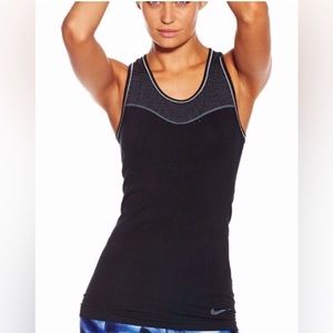 Nike Pro Hyper-cool Limitless Perforated Tank Top Sz M